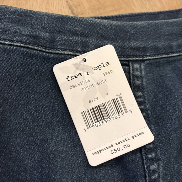 Free People Asymmetrical Dark Denim Zipper Skirt Size 4 NWT - Picture 4 of 7